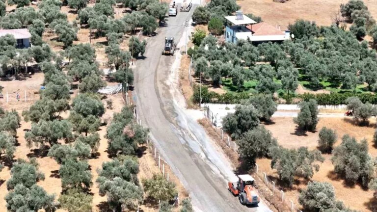 aydinda kirsal ulasim icin yol yenileme calismalari baslatildi WqvNEiKv