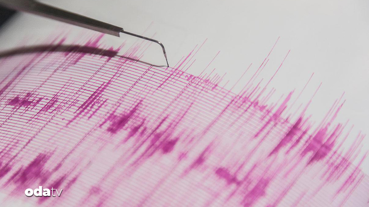 balikesirde 49 buyuklugunde deprem tik9lU1I