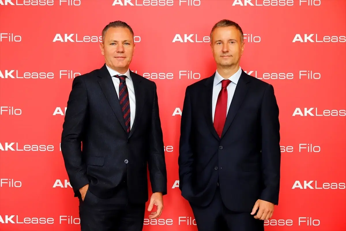 aklease filo 5 yilda 10 bin arac hedefliyor Tl8LDST2.jpg