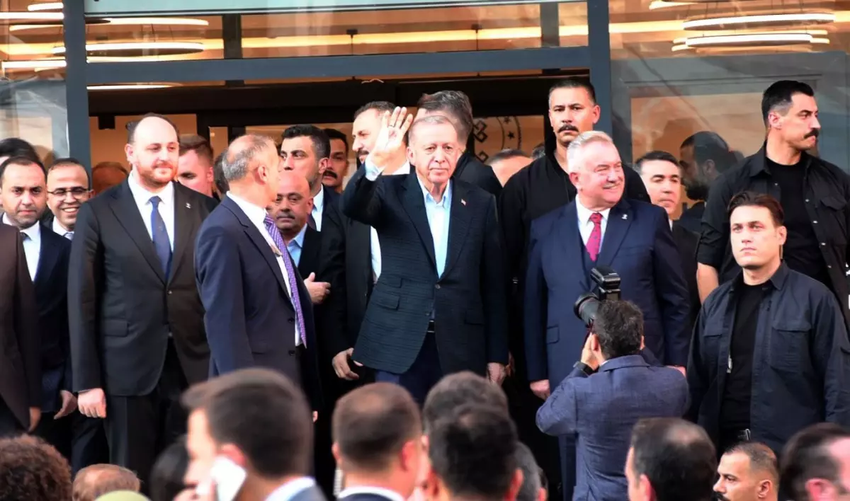 cumhurbaskani erdogan israil attigi imzanin arkasinda durmali Ay1slYQE