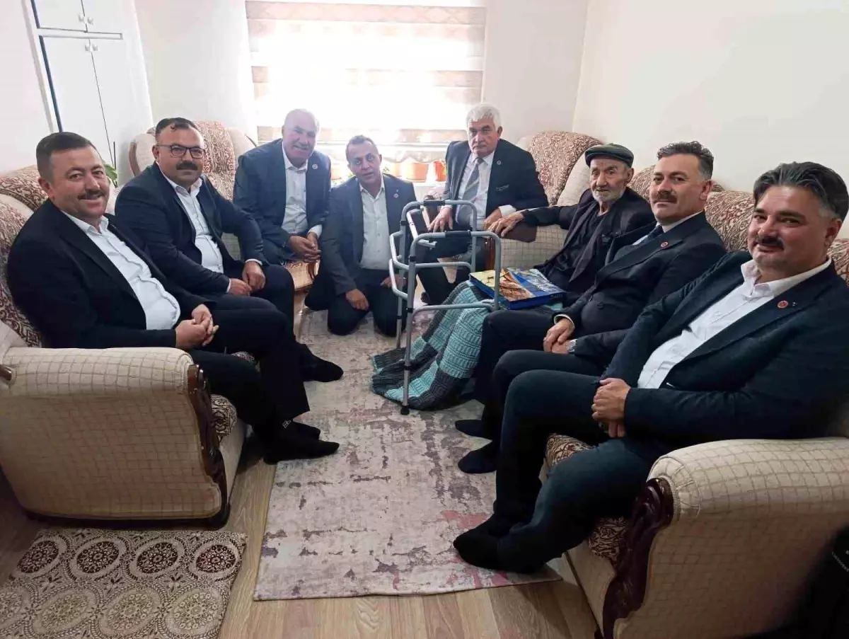 eski muhtarlara ozel ziyaret NivBOXtS.jpg