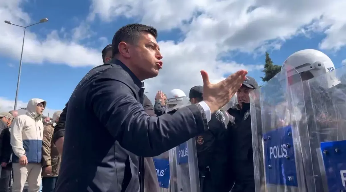 marmaris belediye baskani acar unlunun yargilandigi dava ertelendi VC7CLrWu.jpg