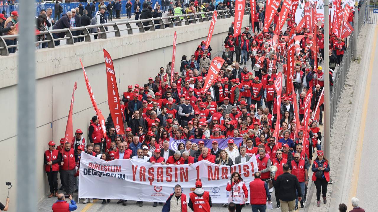 Ankara’da 1 Mayıs Kutlamaları: Tandoğan Meydanı’na Girişler Başladı