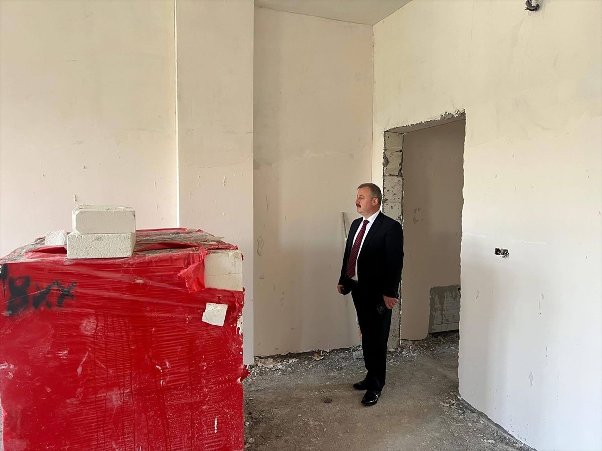 Niksar’da 4-6 Yaş Kur’an Kursu İnşaatına Kaymakam Kadir Perçi’den Ziyaret